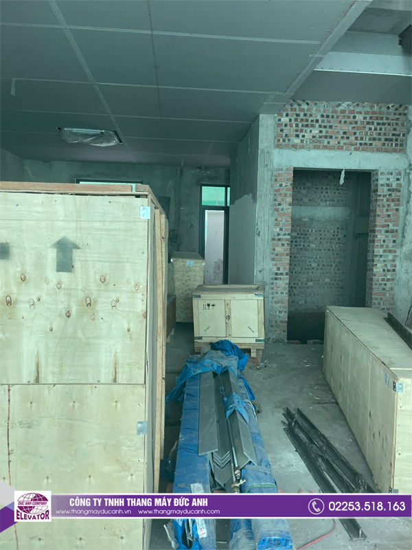 Tập kết hàng về dự án lắp đặt thang máy gia đình 350kg - CĐT Anh Hưng