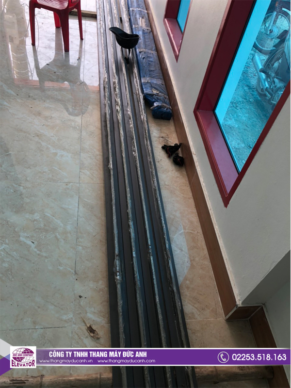 Tập kết hàng về lắp đặt thang máy gia đình 350kg tại Thái Bình – Nhà Anh Mạnh