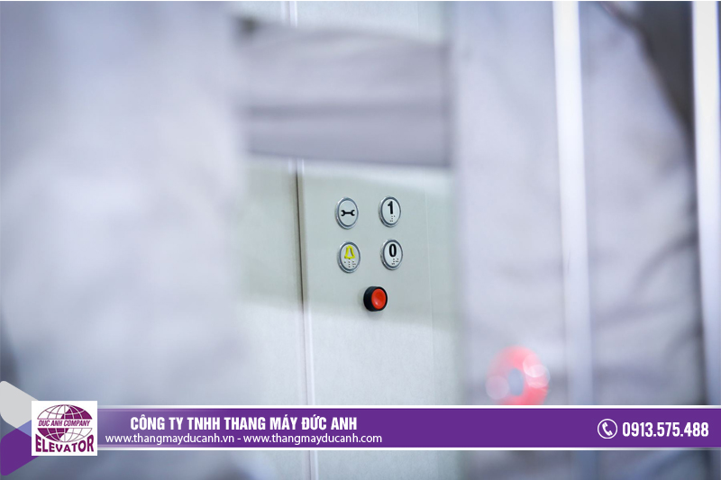 Thang máy đức anh