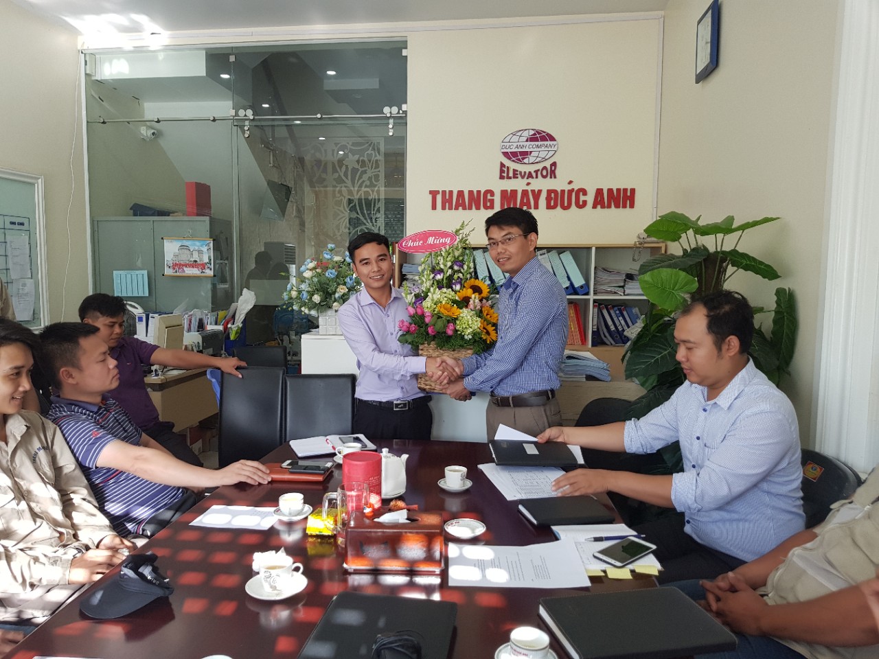 Bổ nhiệm ông Vũ Văn Trường – trưởng đại diện văn phòng Thái Bình làm PGĐ kinh doanh.